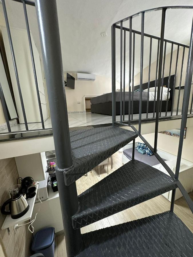Napoli Centro - La Casa Di Sasa Bed and Breakfast Eksteriør billede