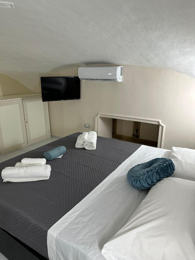 Napoli Centro - La Casa Di Sasa Bed and Breakfast Eksteriør billede