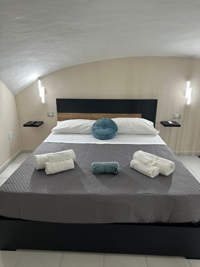 Napoli Centro - La Casa Di Sasa Bed and Breakfast Eksteriør billede